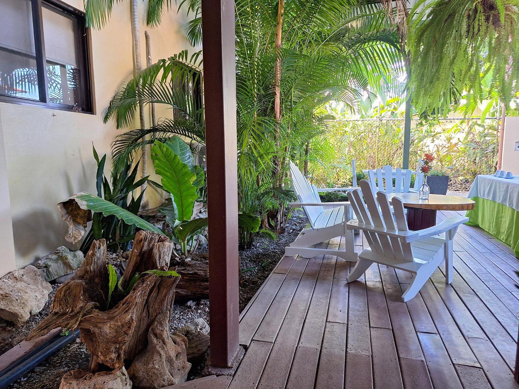 Infiniti Hotel Puerto Viejo de Talamanca 外观 照片