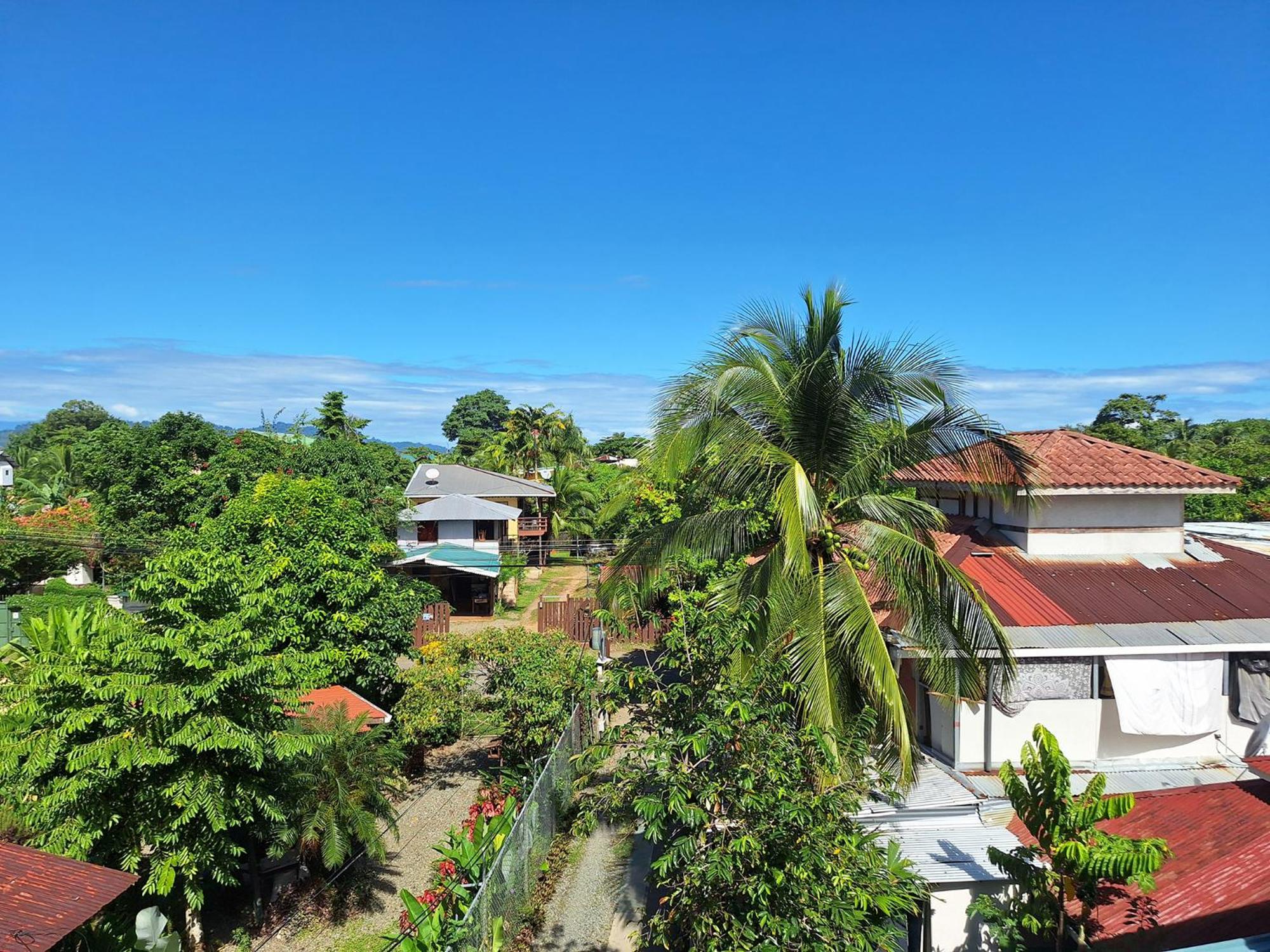 Infiniti Hotel Puerto Viejo de Talamanca 外观 照片