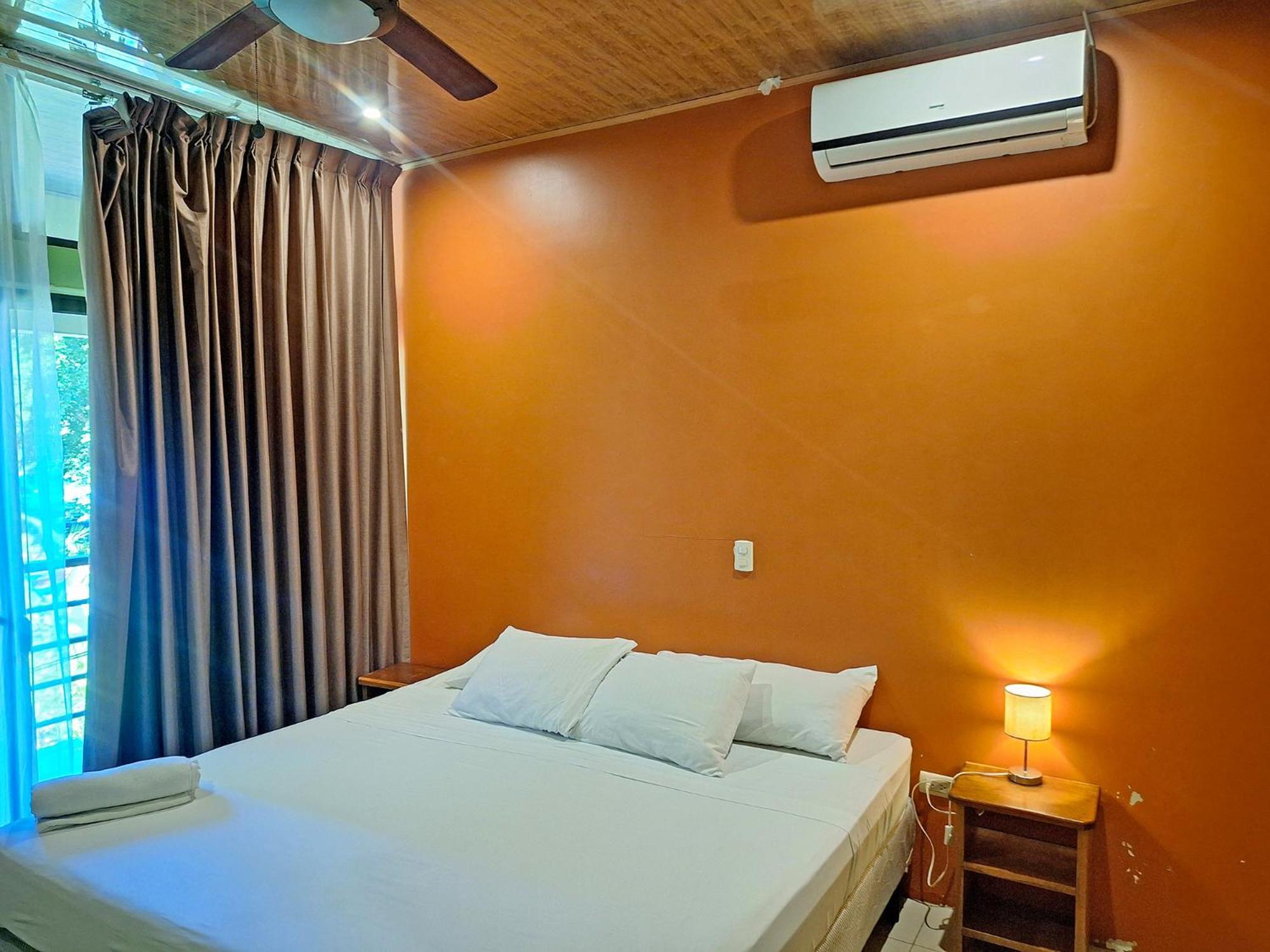 Infiniti Hotel Puerto Viejo de Talamanca 外观 照片