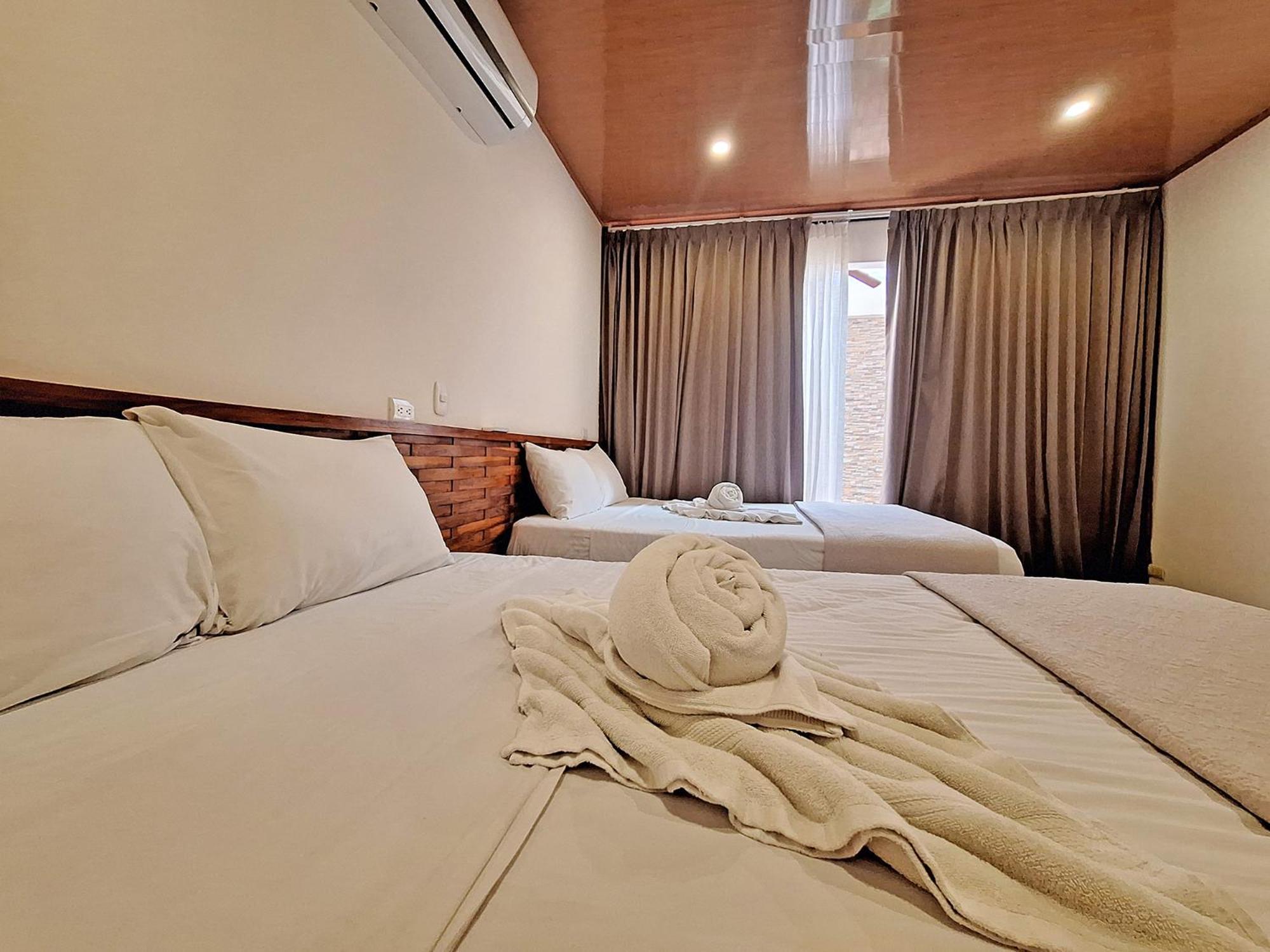 Infiniti Hotel Puerto Viejo de Talamanca 外观 照片