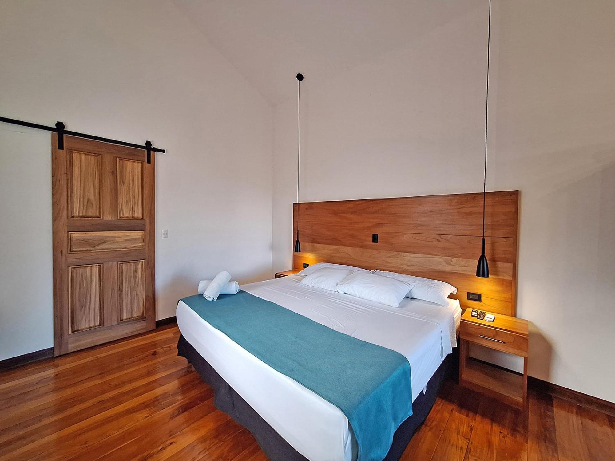 Infiniti Hotel Puerto Viejo de Talamanca 外观 照片