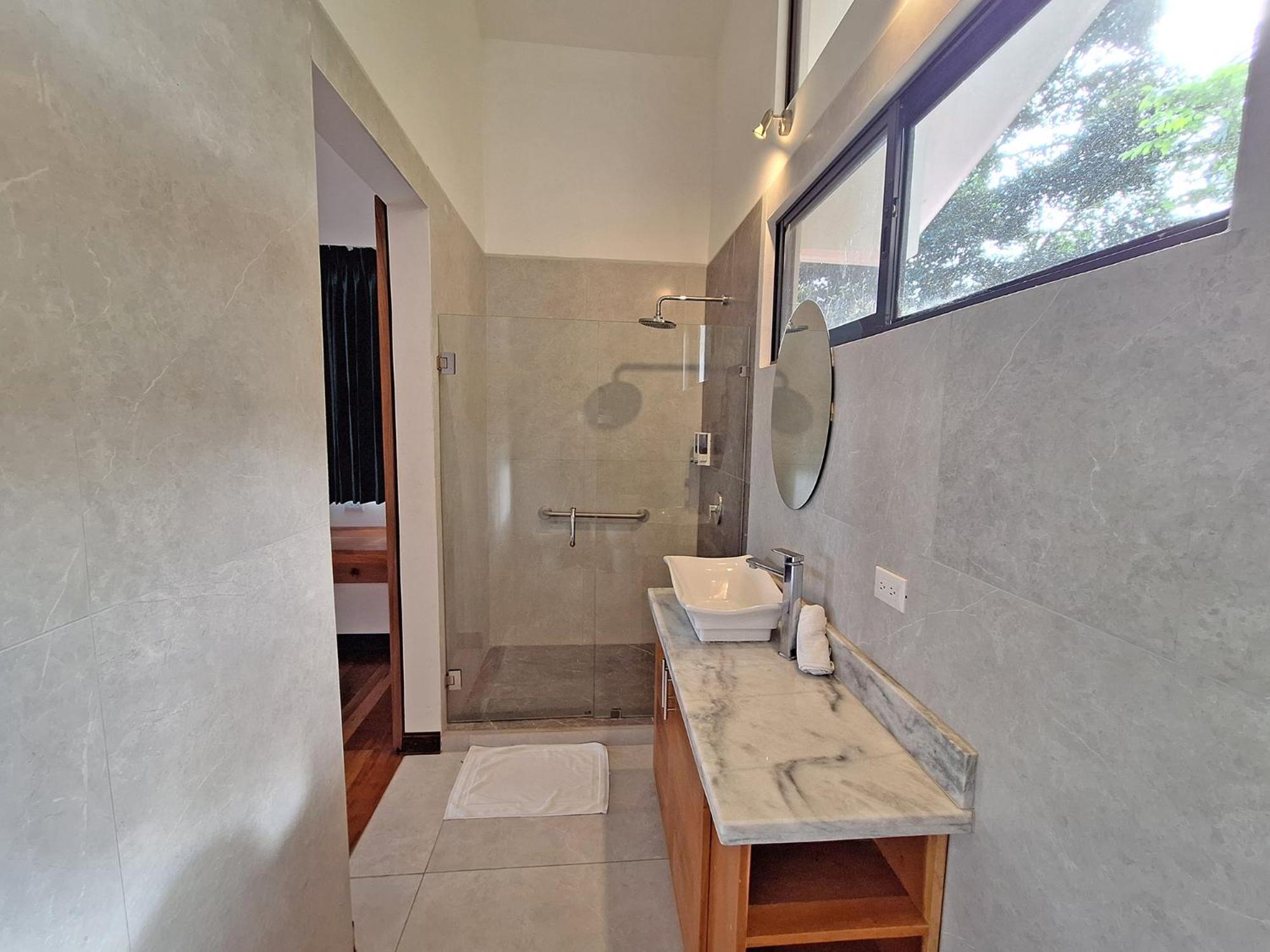 Infiniti Hotel Puerto Viejo de Talamanca 外观 照片